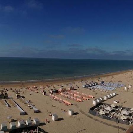 Zeedijk44 - Frontal Sea View Penthouse Leilighet De Panne Eksteriør bilde